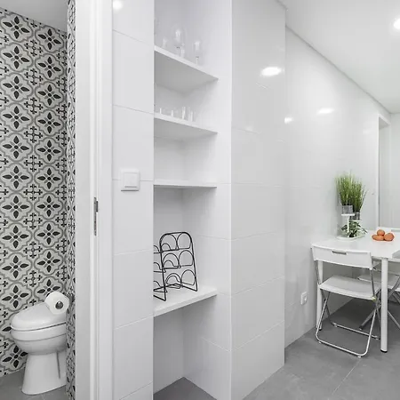 Whome Hideaway Family Apartment #2 Lisbon Exterior photo